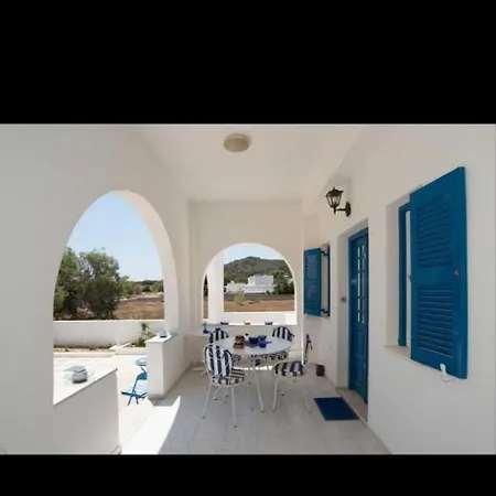 Lovely House Infront Of The In Molos Appartement *